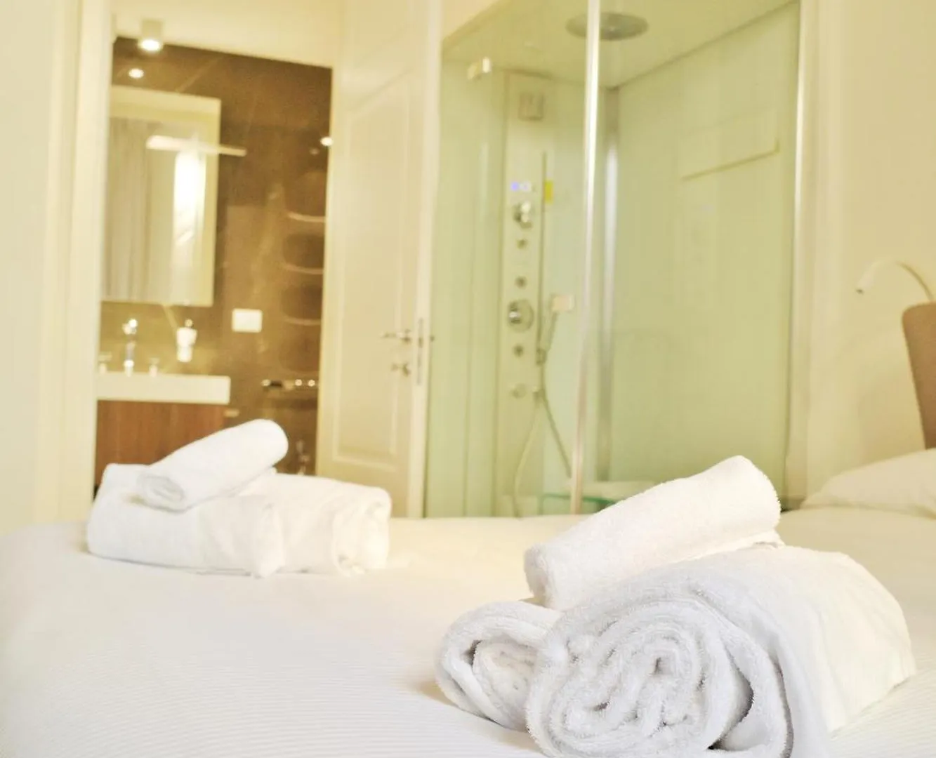 Porta Nuova Suites Milan 0*,